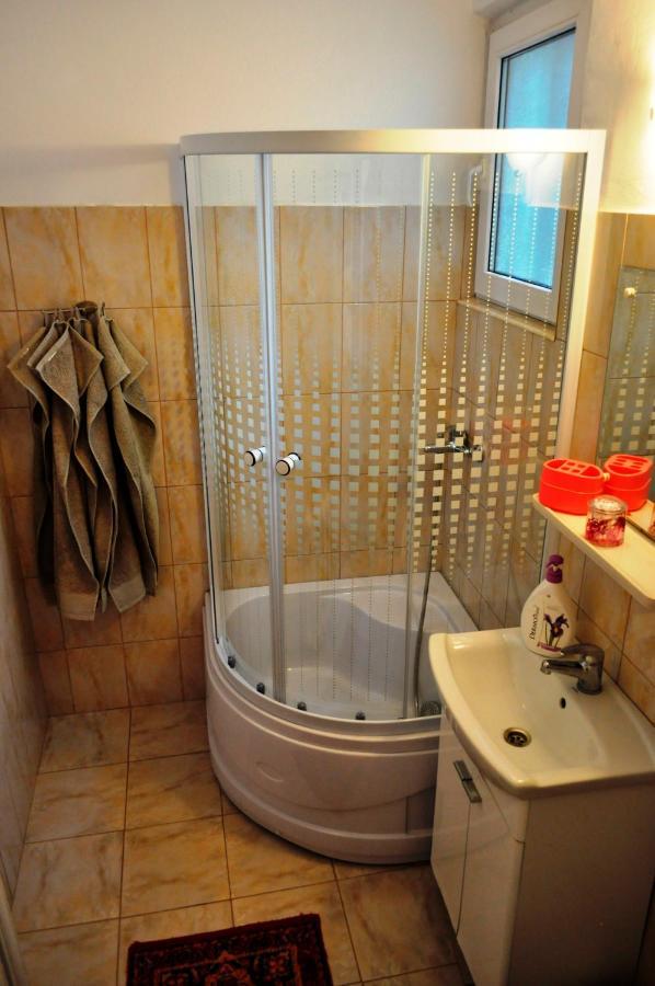 Mariuca Apartament มันกาเลีย ภายนอก รูปภาพ